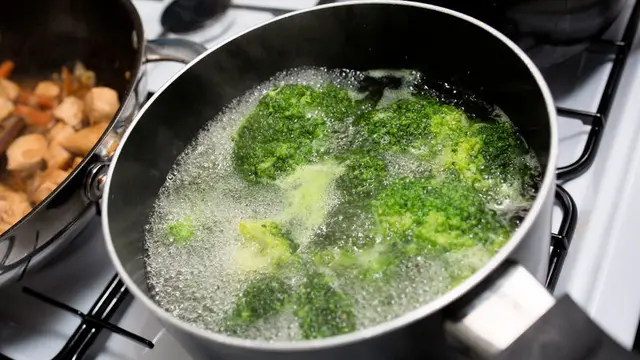 Fungsi Teknik Blanching tinggi akan kandungan flavonoid dan karotenoid, (Liputan6.com).